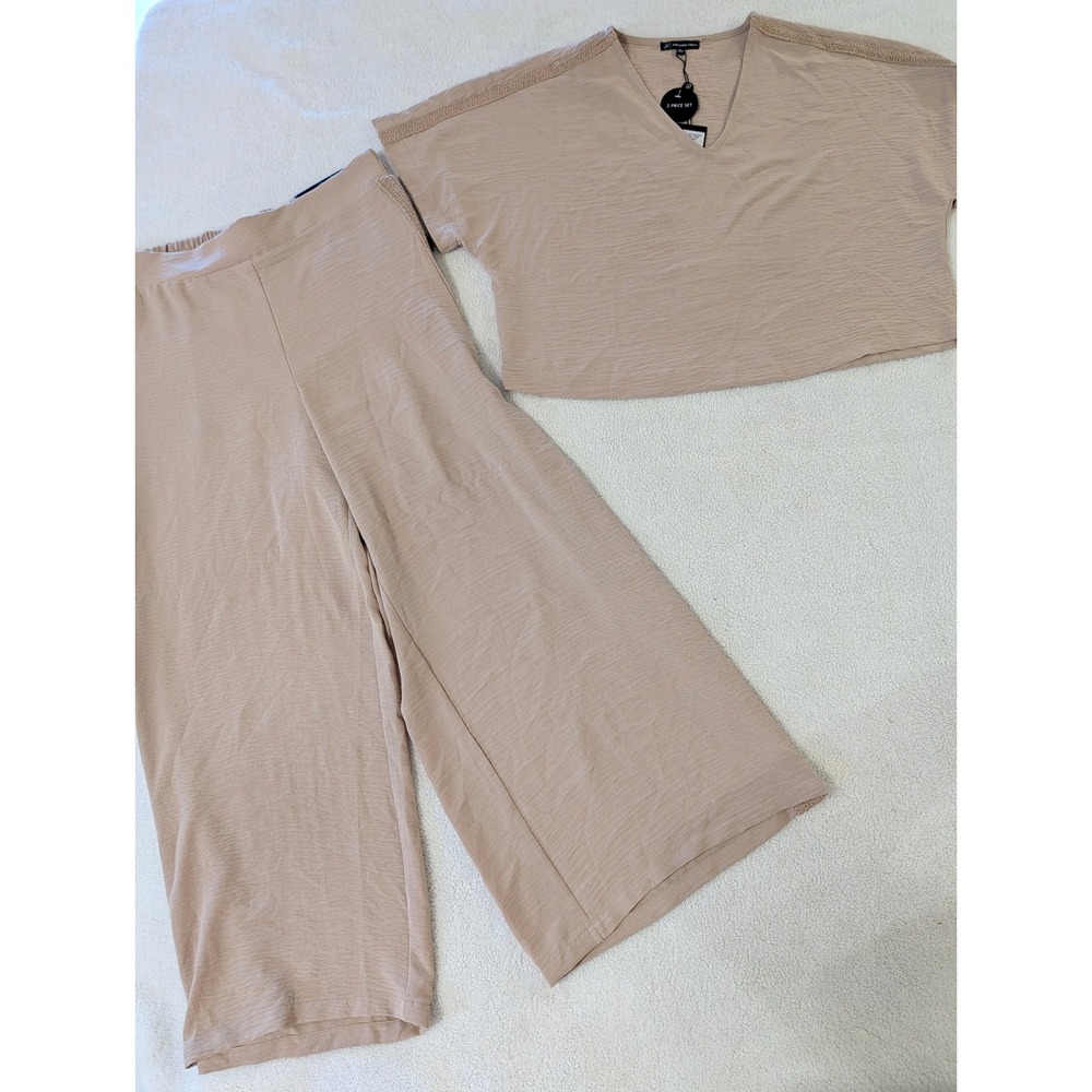 Adrianna Papell  Beige 2 Piece Set V-Neck Braid Detail Wide Leg  M quiet luxury